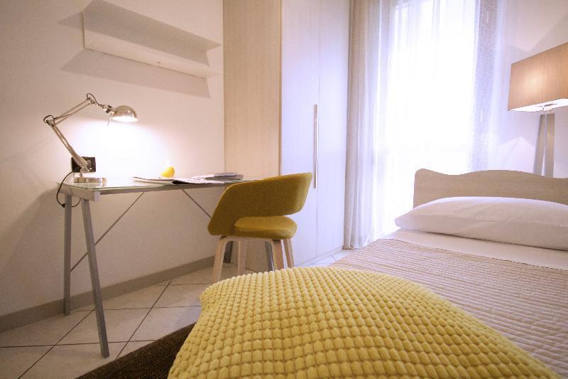 Hq Aparthotel Milano Inn - Smart Suites Cinisello Balsamo Extérieur photo