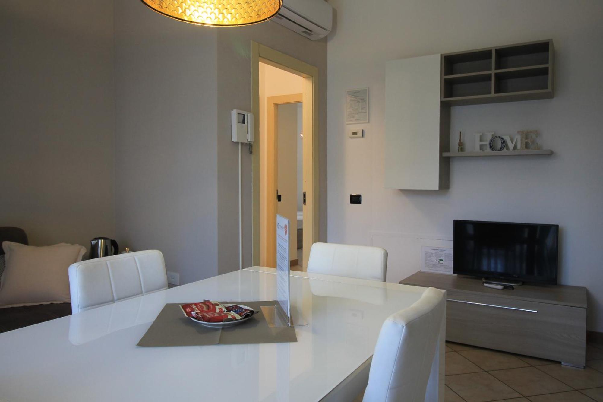 Hq Aparthotel Milano Inn - Smart Suites Cinisello Balsamo Extérieur photo